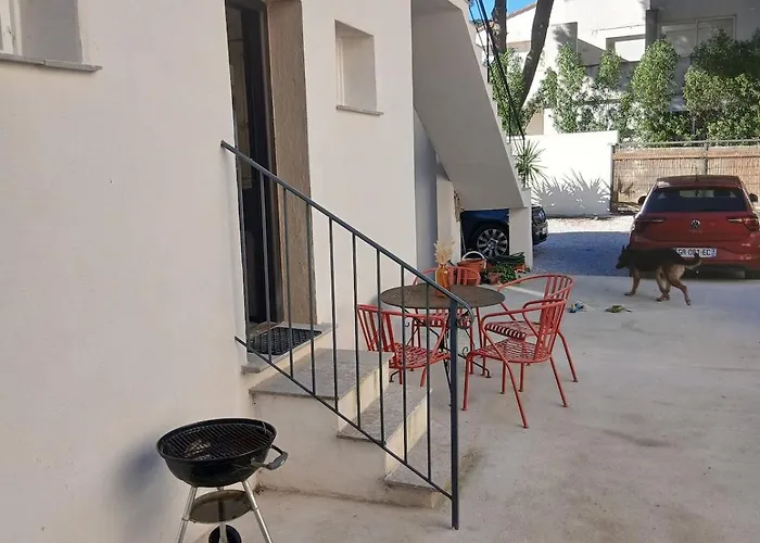 Apartment Joli T2 Proche Centre Calvi (Corsica)